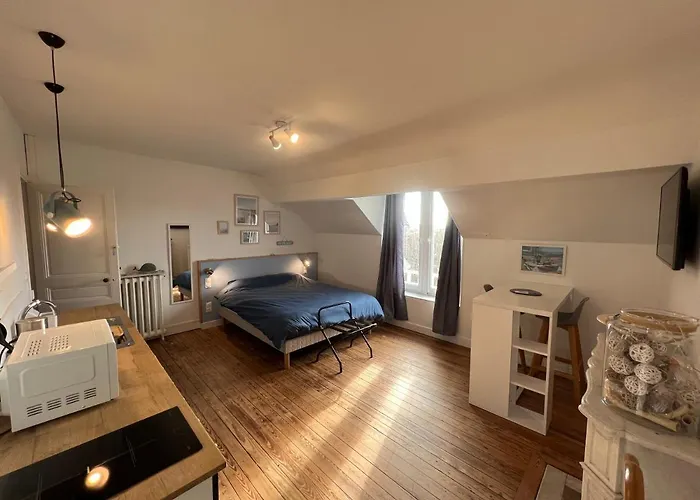 Le Manoir Des Lys Apartment Tilly-sur-Seulles