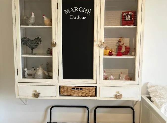 Le Manoir Des Lys Apartment