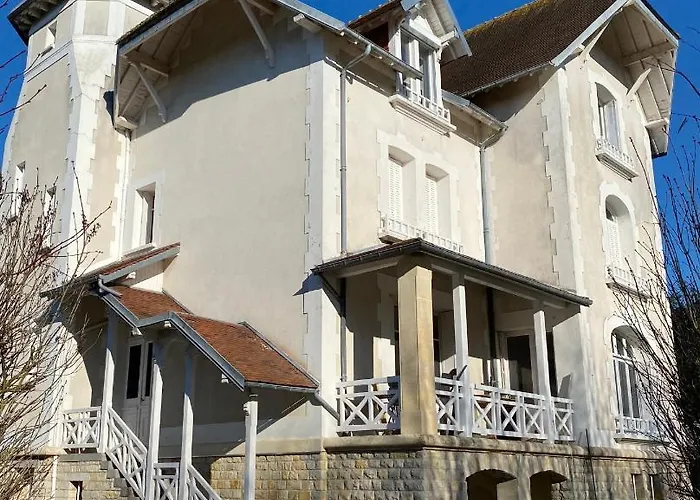 Le Manoir Des Lys Tilly-sur-Seulles